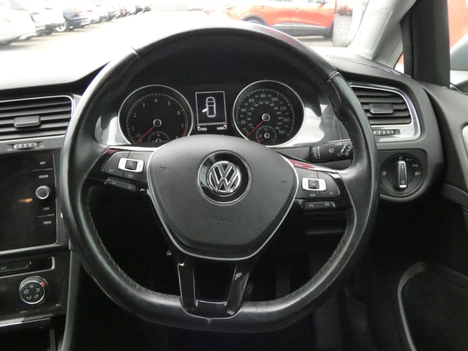 2019 Volkswagen Golf