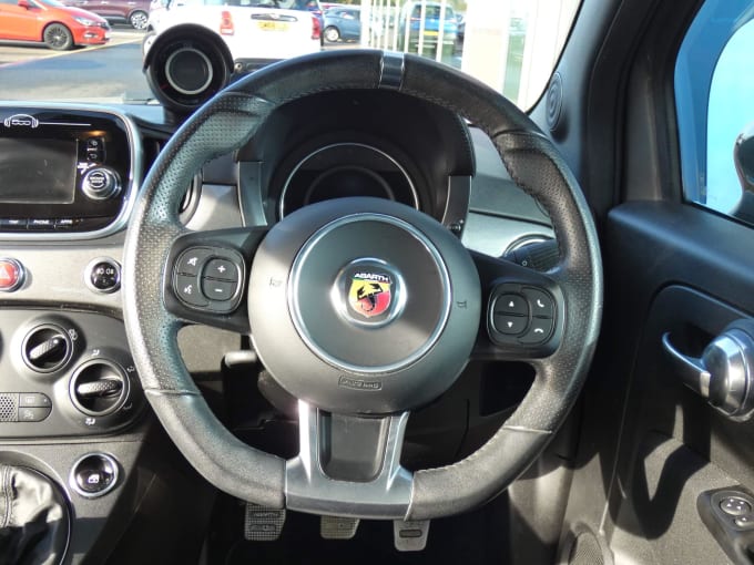 2019 Abarth 595