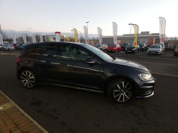 2016 Volkswagen Golf