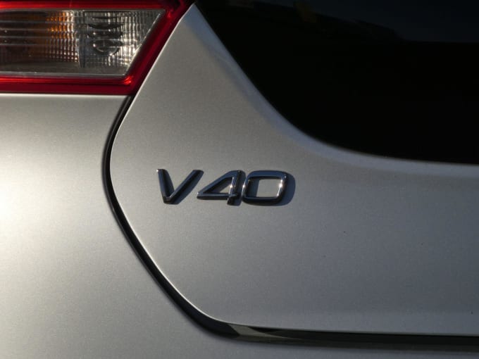 2015 Volvo V40