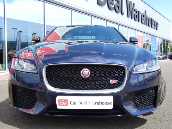 2016 Jaguar Xf