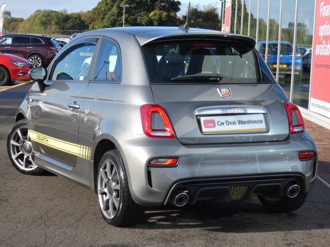 2019 Abarth 595