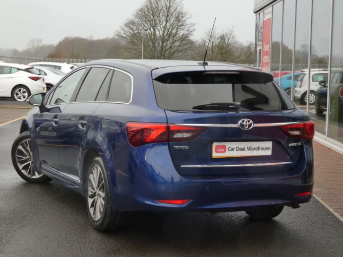 2016 Toyota Avensis