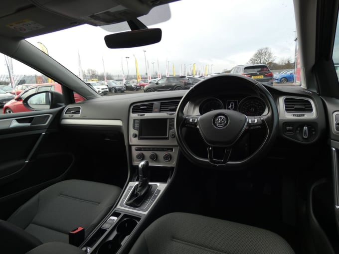 2016 Volkswagen Golf