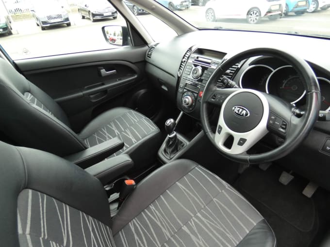 2015 Kia Venga