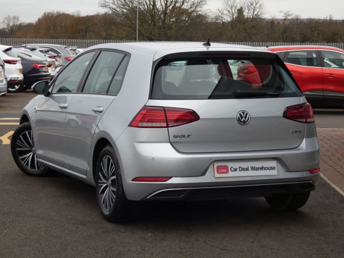 2019 Volkswagen Golf