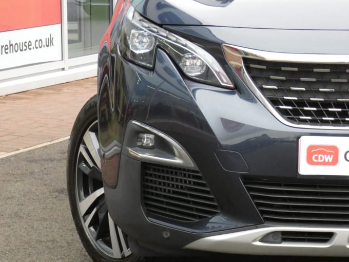 2019 Peugeot 5008