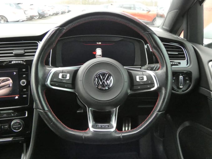 2018 Volkswagen Golf