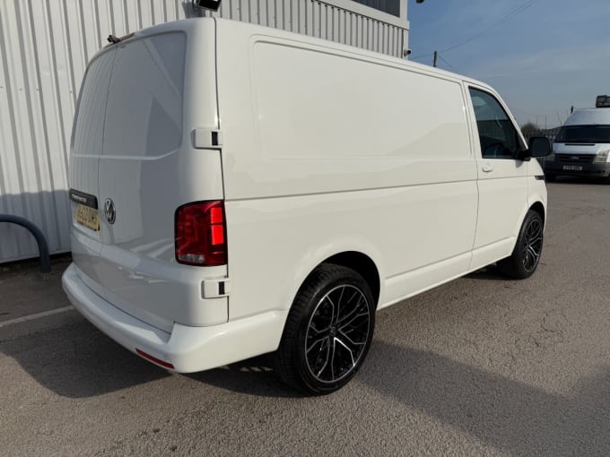 2025 Volkswagen Transporter T28 Highline