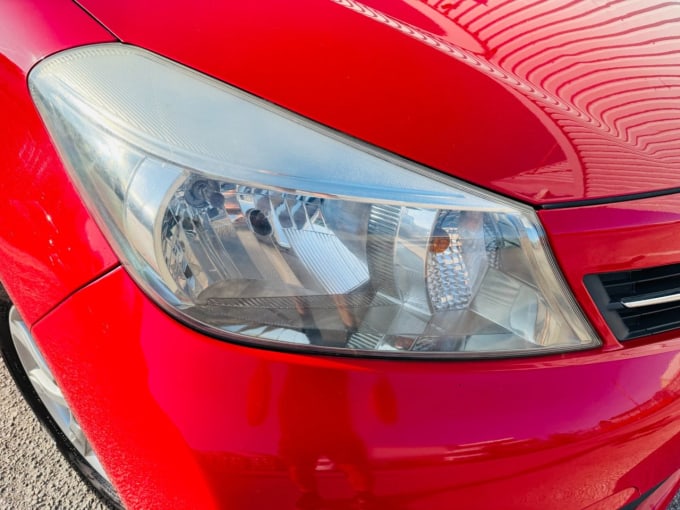2025 Toyota Yaris