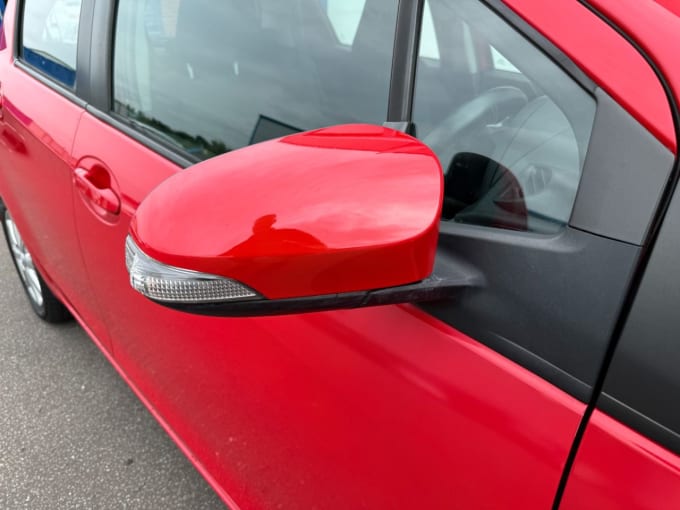 2025 Toyota Yaris