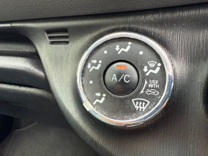 2025 Toyota Yaris
