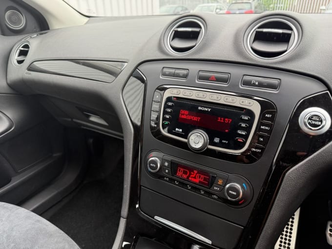 2025 Ford Mondeo