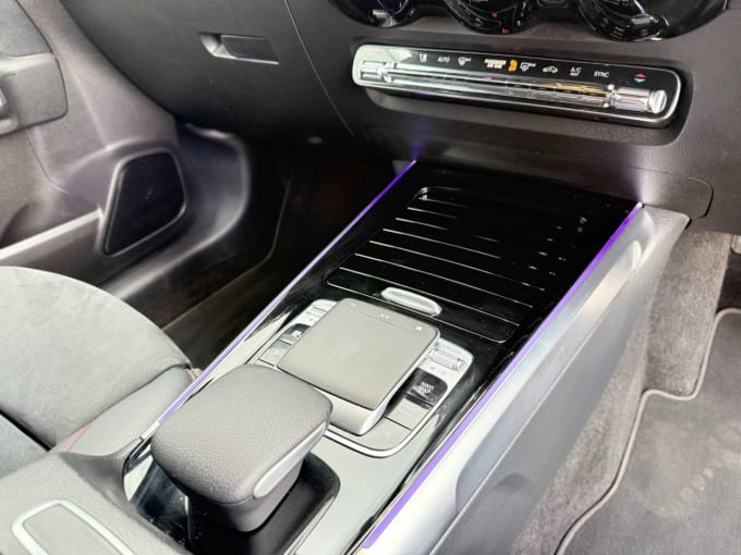 2025 Mercedes-benz Glb