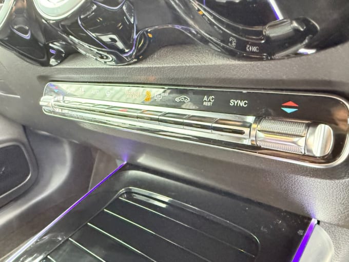 2025 Mercedes-benz Glb