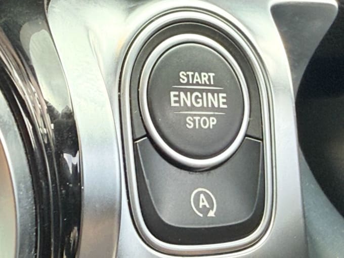 2025 Mercedes-benz Glb