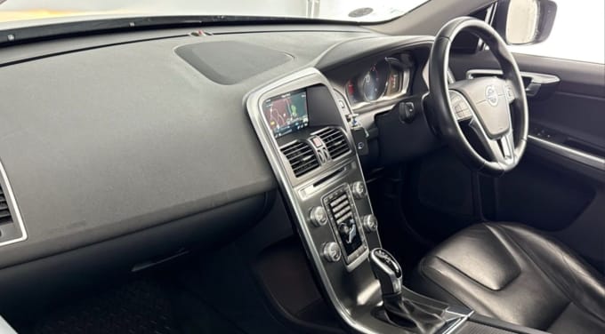 2025 Volvo Xc60