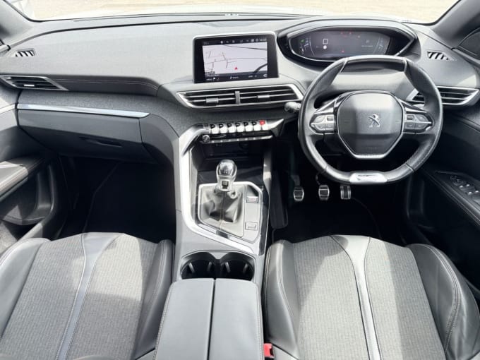2025 Peugeot 3008