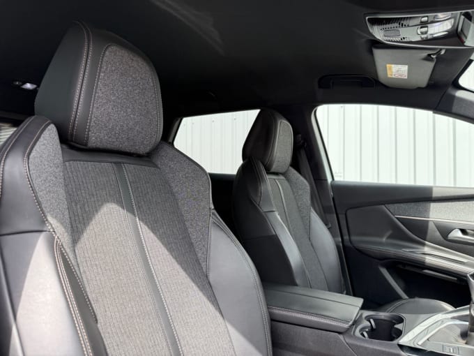 2025 Peugeot 3008