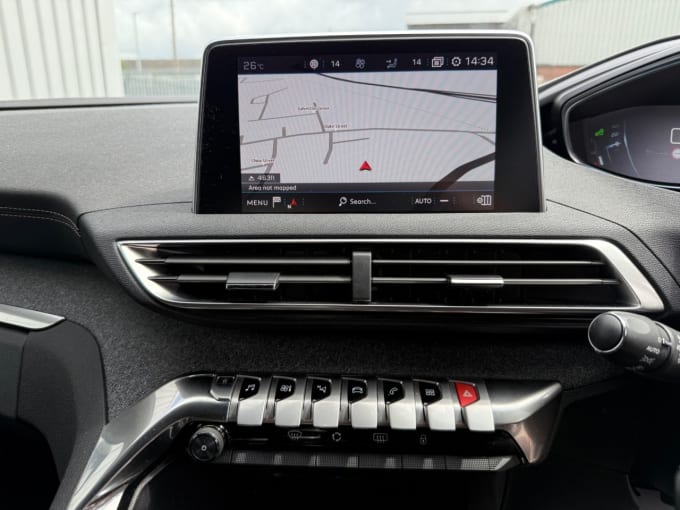 2025 Peugeot 3008