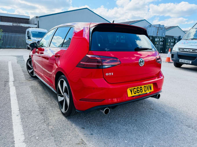 2025 Volkswagen Golf