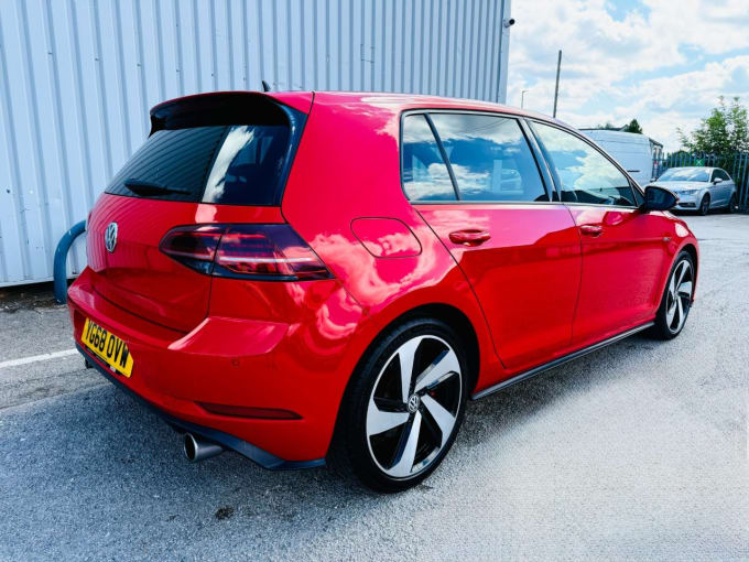 2025 Volkswagen Golf