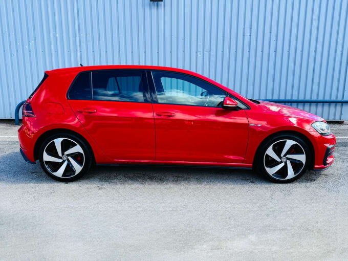 2025 Volkswagen Golf