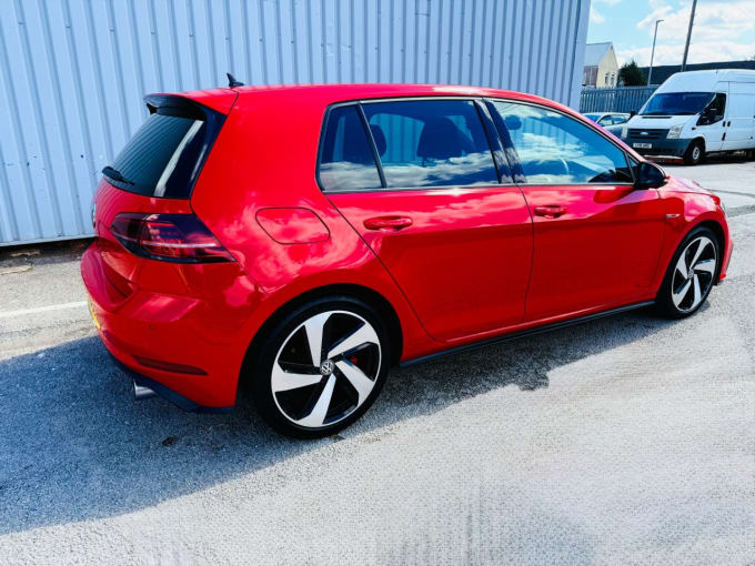 2025 Volkswagen Golf