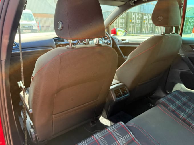 2025 Volkswagen Golf