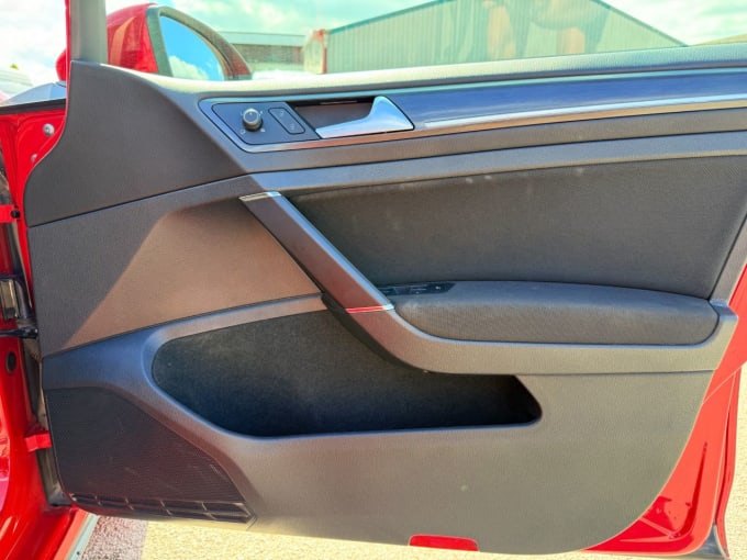2025 Volkswagen Golf