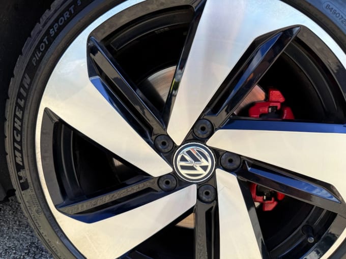 2025 Volkswagen Golf