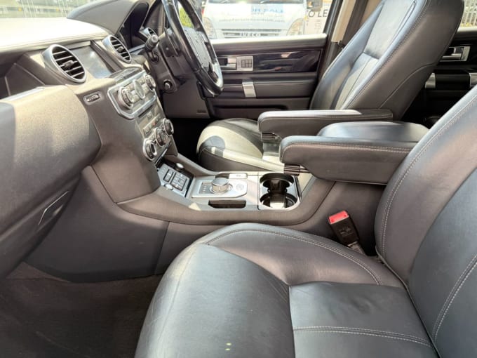2025 Land Rover Discovery 4