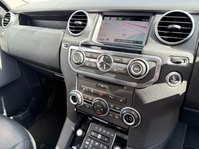 2025 Land Rover Discovery 4
