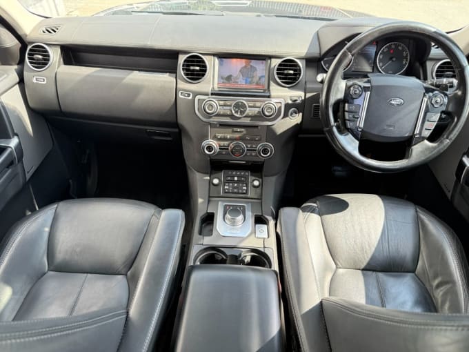 2025 Land Rover Discovery 4