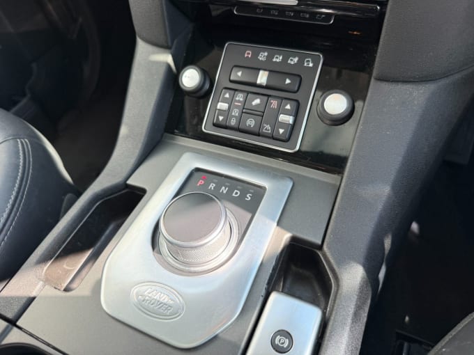 2025 Land Rover Discovery 4