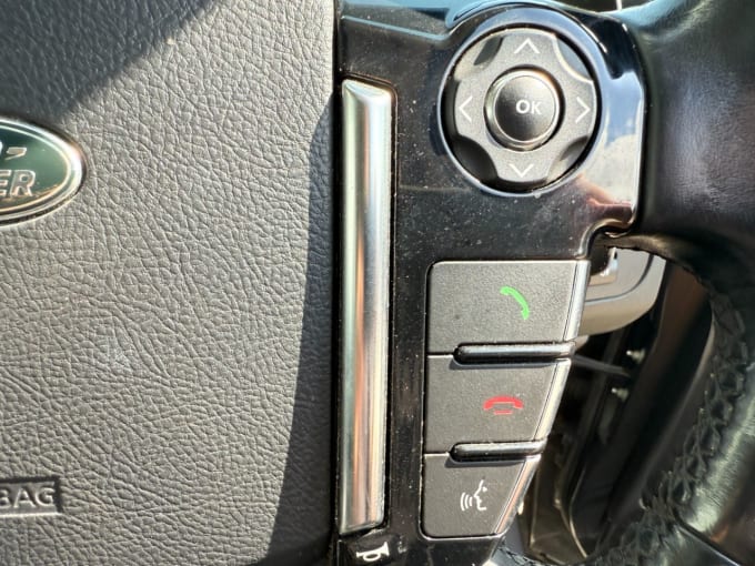 2025 Land Rover Discovery 4