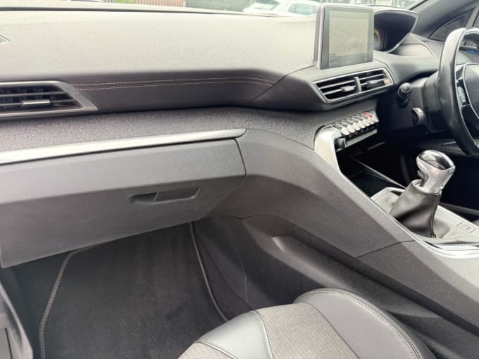 2025 Peugeot 3008