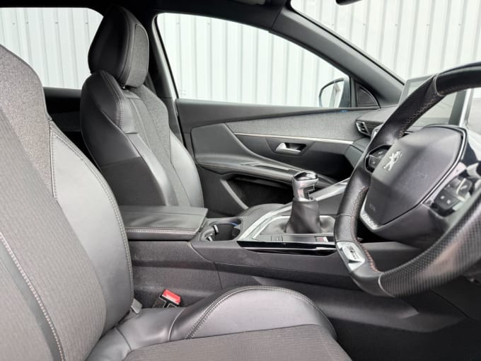 2025 Peugeot 3008