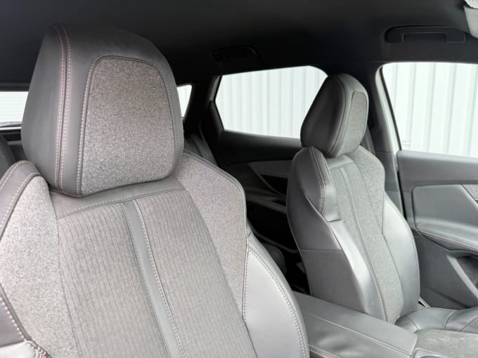2025 Peugeot 3008