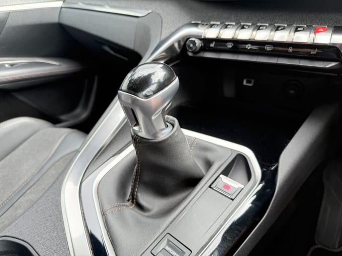 2025 Peugeot 3008