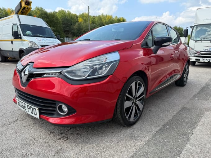 2025 Renault Clio