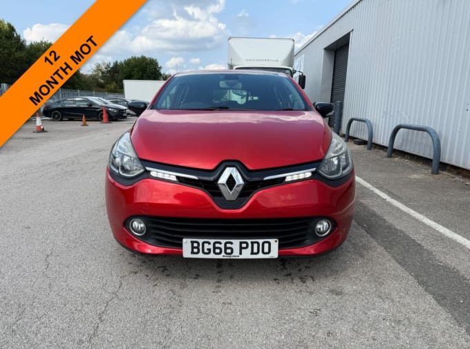 2025 Renault Clio