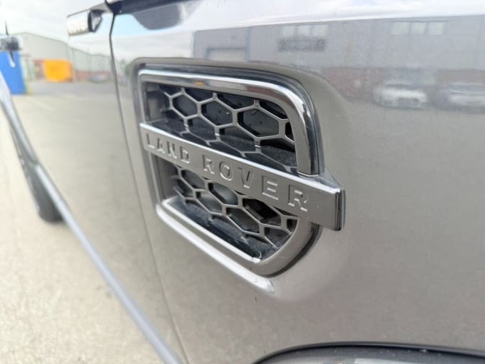 2025 Land Rover Discovery 4