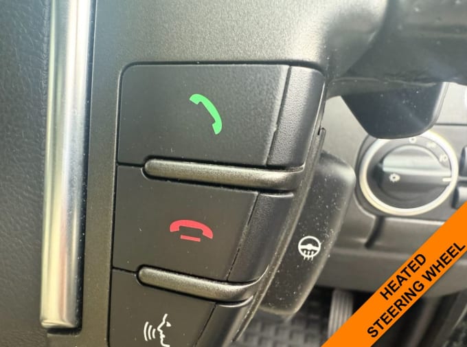 2025 Land Rover Discovery 4