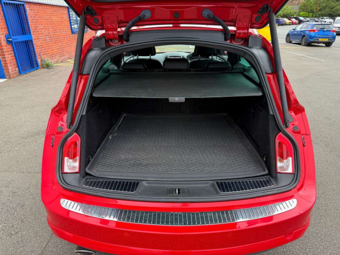 2025 Vauxhall Insignia