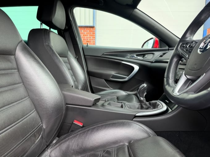 2025 Vauxhall Insignia