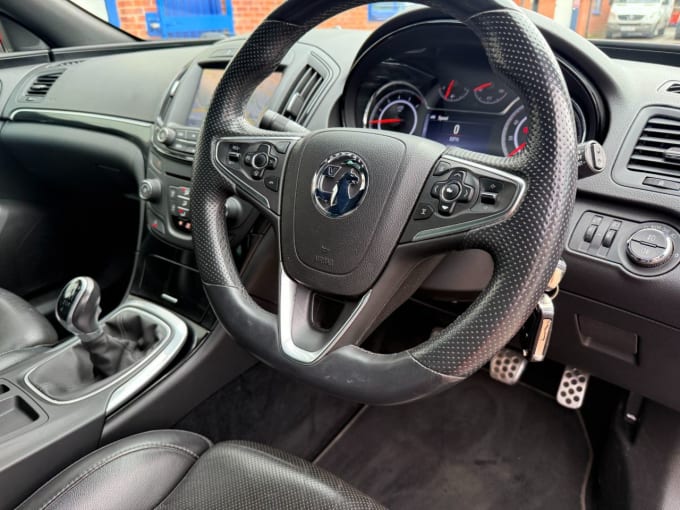 2025 Vauxhall Insignia