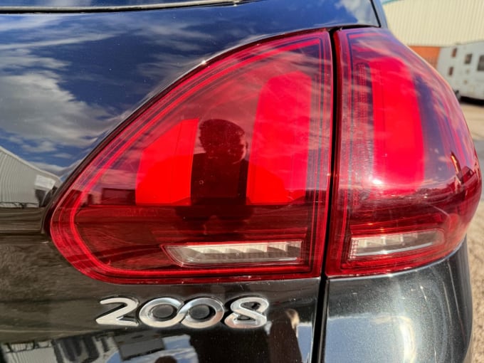 2025 Peugeot 2008