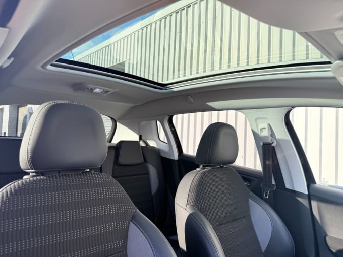 2025 Peugeot 2008