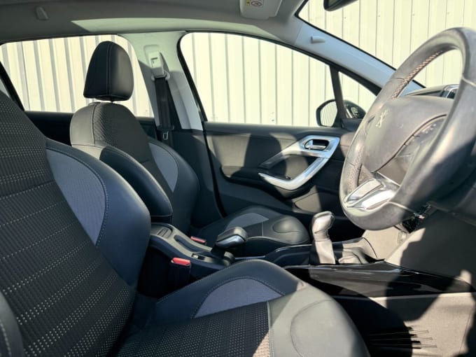2025 Peugeot 2008